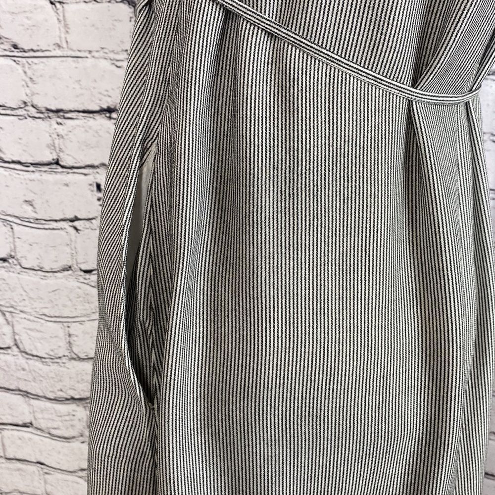 Loft Smocked Off Shoulder Belted Shift Dress W/Pockets Black / Cream Small - Picture 6 of 11